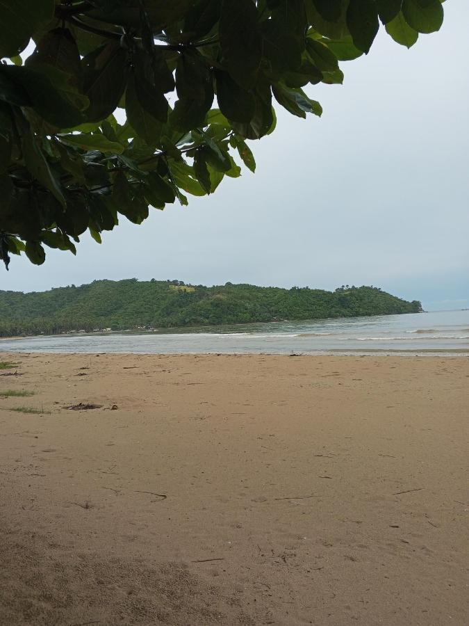 Akoya Beach Park And Cottages Locaroc Exterior foto