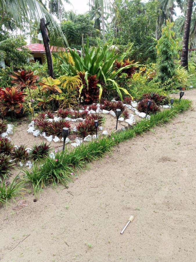 Akoya Beach Park And Cottages Locaroc Exterior foto